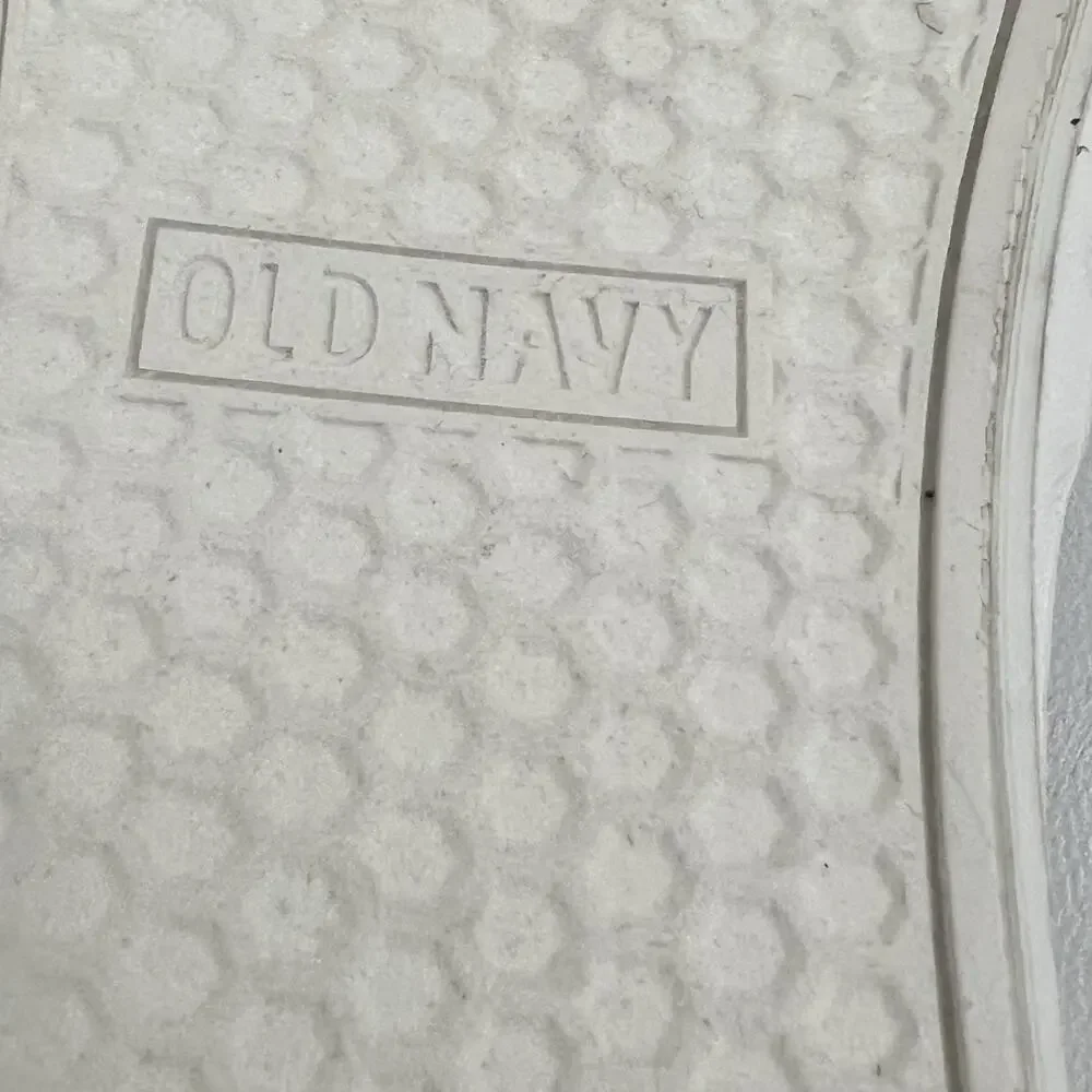 Old Navy Men’s Gray Canvas Slip On Sneakers Size 8 Casual Comfort Shoes
